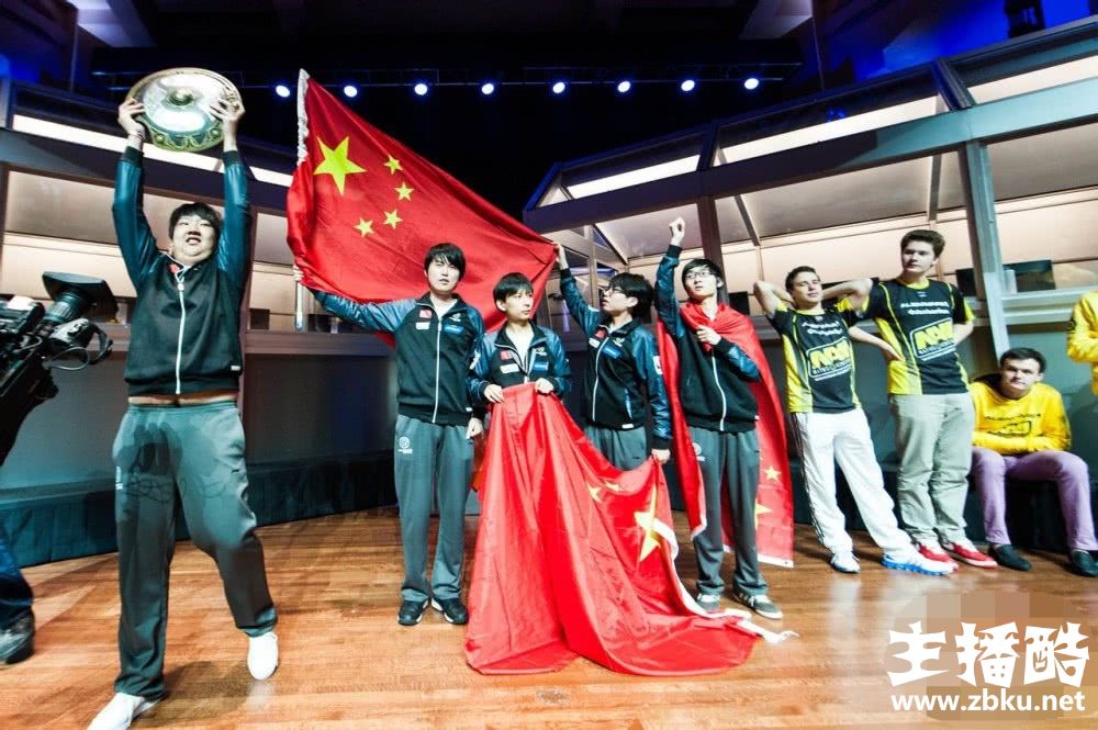 王思聪怒怼IG前队员：所有人当中你的人品最差已拉黑