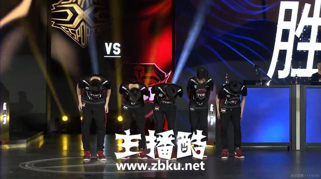 TOP让一追二锁定季后赛，教练Joker：他们让我想起了当初的老OMG