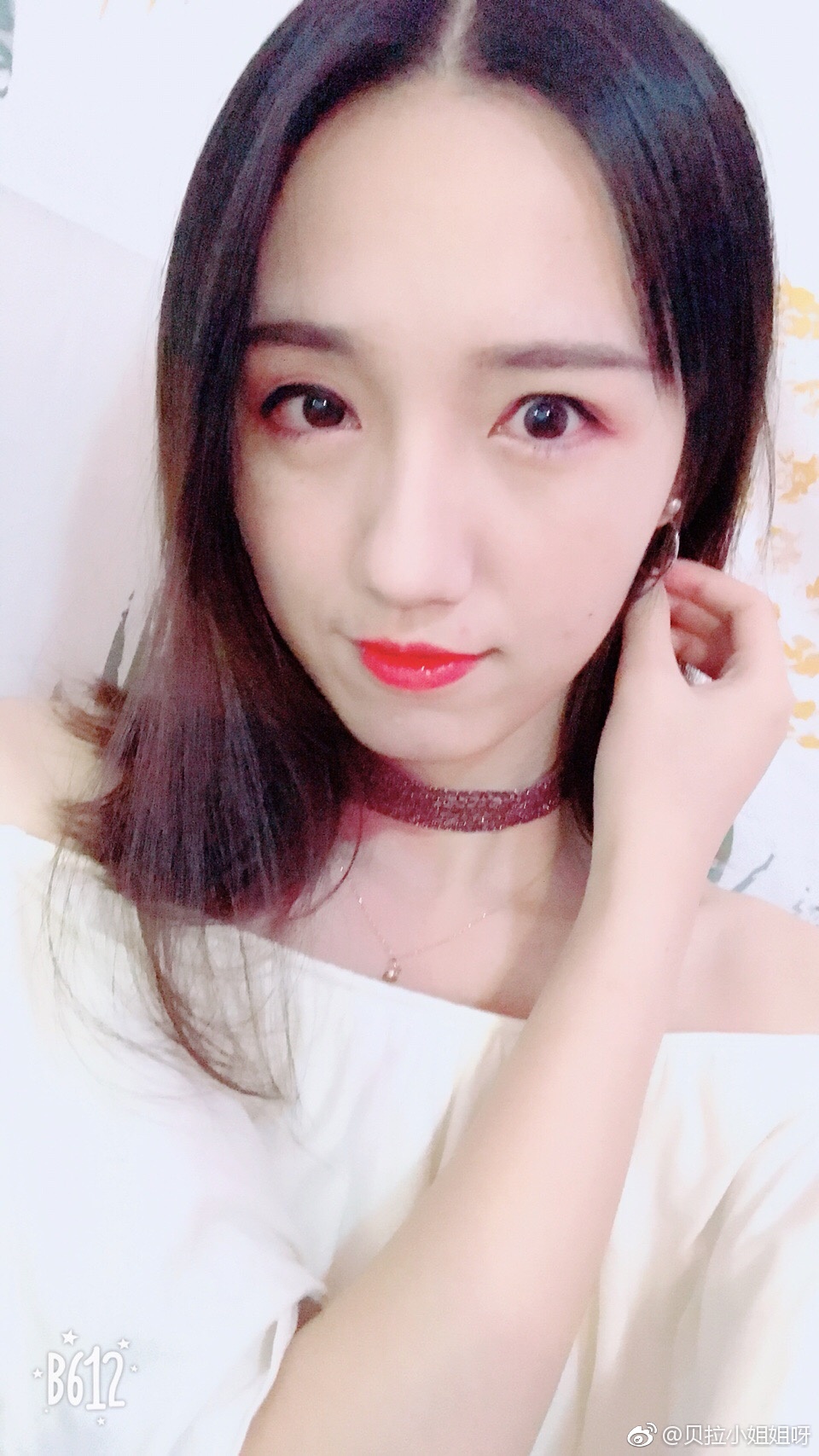 斗鱼tv二次元美女主播贝拉小姐姐