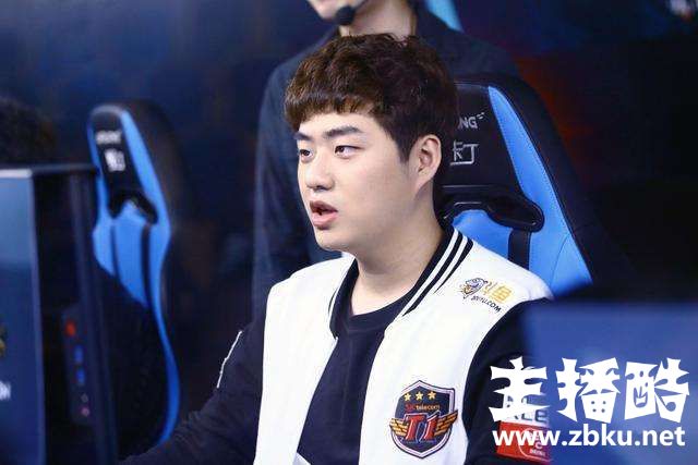 教练Joker爆料：Bang将天价来LPL 期待他与UZI对决