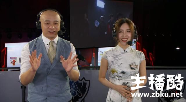 断气型解说昊恺引爆观众弹幕，LPL解说：来人救救昊恺吧