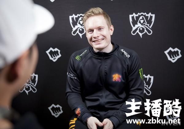 FNC打野盲僧世界赛上踢爆IG酒桶，赛后却这样评价NING