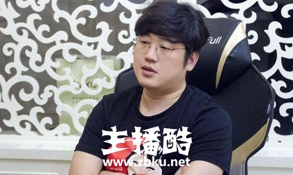 老外热议孙大永教练被喷：如果IG夺冠肉鸡会被处决？