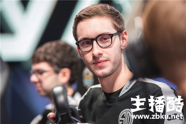 世界赛场6大遗珠：岳伦归来不见Faker Pray首次缺席
