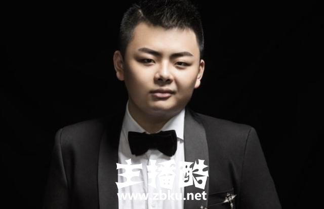 LOL笑笑：现在德云色口碑在直播界是第1,离开龙珠所有平台都抢着要