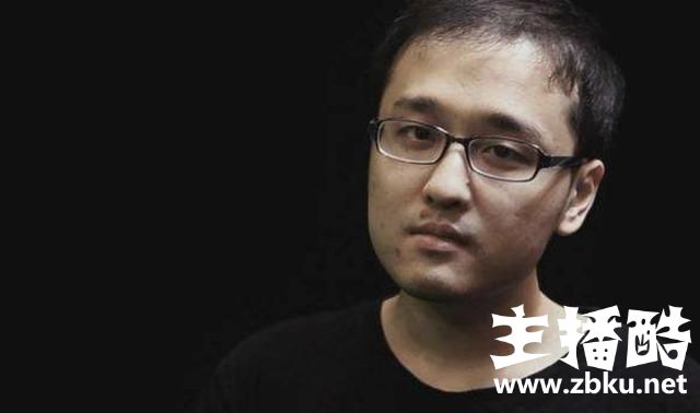 笑笑谈IG夺冠：这个冠军真的很重要，因为LOL是我们这代人的青春！