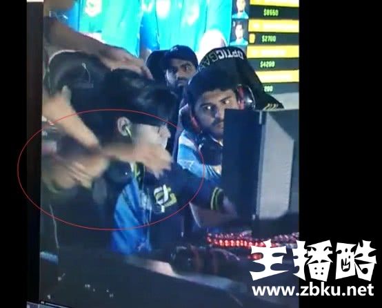 印度电竞选手开挂被裁判当场发现 暴露后选手表情亮了