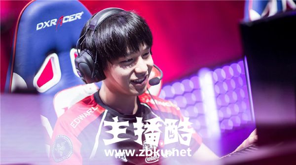 Joker谈韩服封号风波：名气大的队伍选手他们不敢封