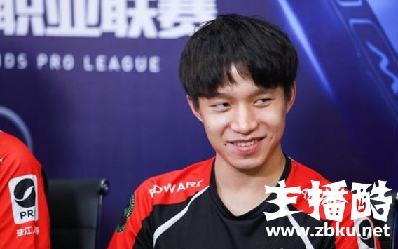 WE名宿山泥若评价EDG：Ray打完S赛之后就可以走人了