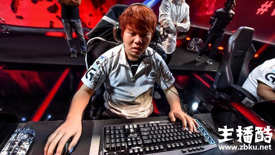ESPN解析S8世界赛中单TOP5：Rookie定义了IG战队