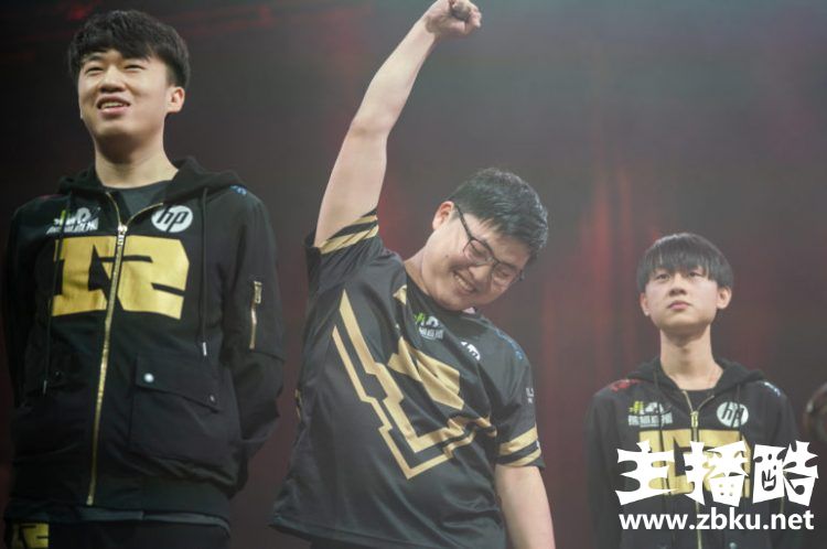 外媒评选S8总决赛战队实力TOP5：KT上中野碾压RNG