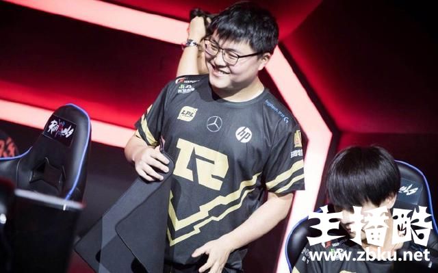RNG心理老师谈辅助ming：他真的很不容易，亚运会决赛时带伤上阵！