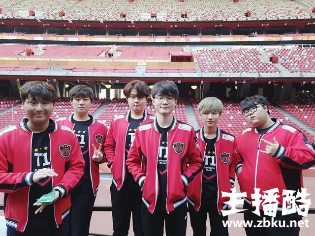 S7的那支想要复仇的SKT 今年全员都缺席了S8世界赛