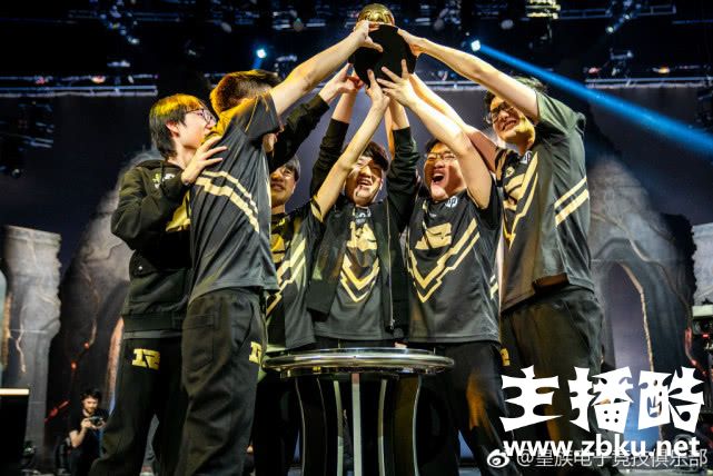 RNG战队S赛回顾：两夺世界亚军 三负SKT成最大梦魇