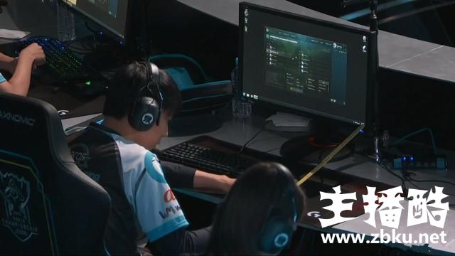 DFM中上代表LJL出战全明星，网友：S8唯一真尺帝来了