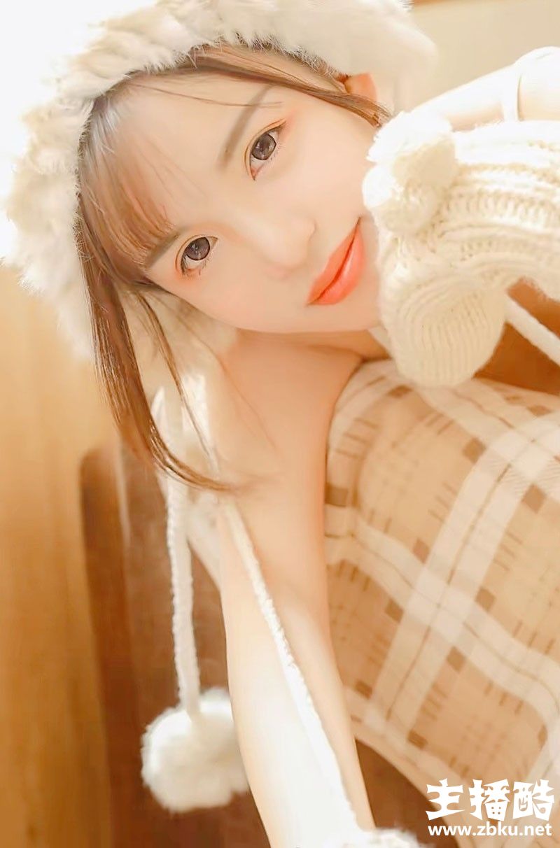 情趣吊带美女露脐装秀蛮腰超短裤诱人美腿性感图片