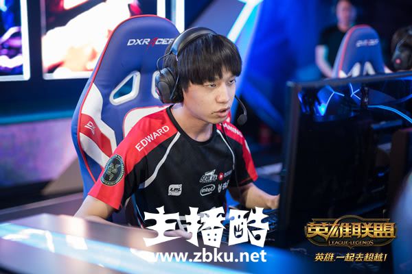 一队伍一位关键先生 LPL季后赛谁能力挽狂澜获得冠军
